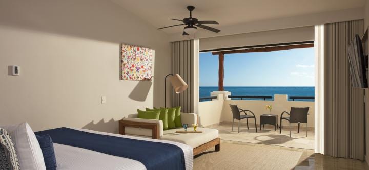 NOW SAPPHIRE PREFERRED CLUB  MASTER SUITE OCEAN FRONT